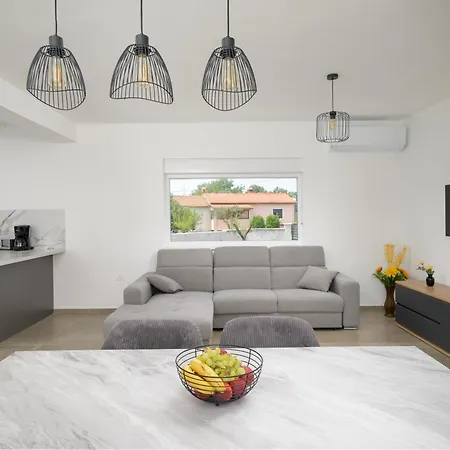 Villa Cell By Istrialux Grandici