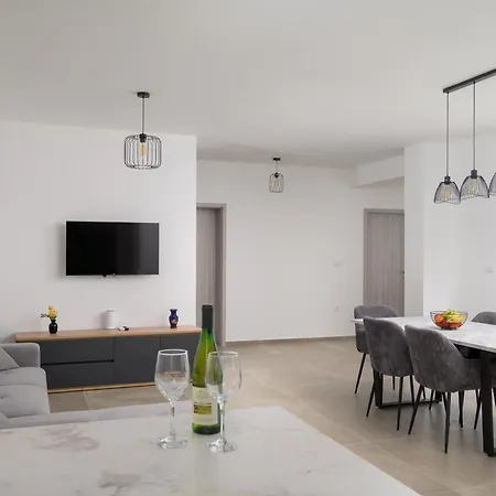 Vila Cell By Istrialux *